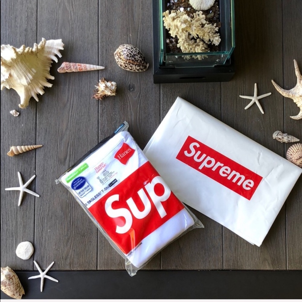 🔥🔥SUPREME- TAG-LESS T-SHIRTS🔥🔥 - Picture 2 of 4